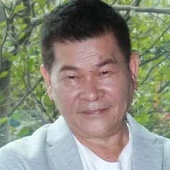 Chia-Chia Peng