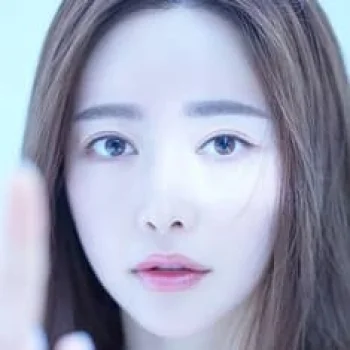 Hong Soo-ah