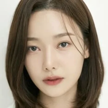 Jin So-yeon
