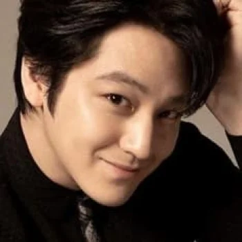 Kim Bum