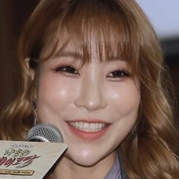 Lee Se-young