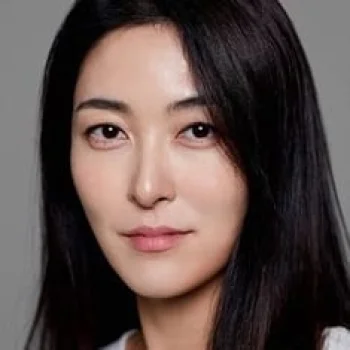 Min Young