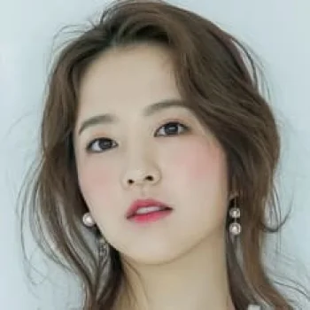 Park Bo-young