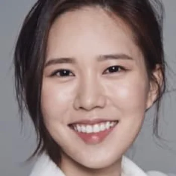 Park Ga-young