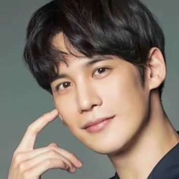 Park Ki-woong