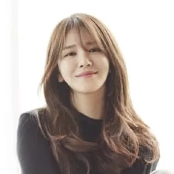 Shin Ji-woo