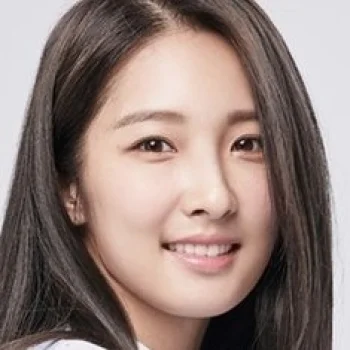 Son Ji-hyun