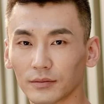 Xun Zhang