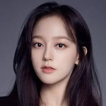 Yoon Ye-joo
